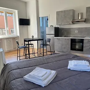  Appartamento Nice And Comfy : Central Area Of Italia